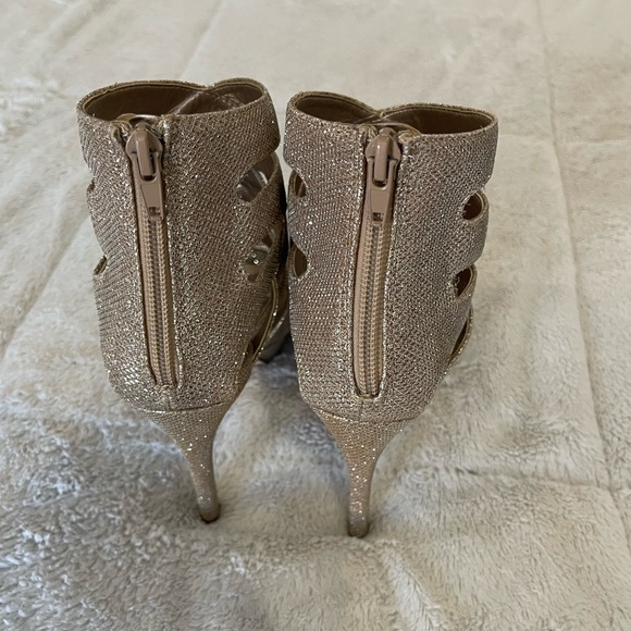 DSW WOMEN’S PLATFORM HEELS - Picture 5 of 7